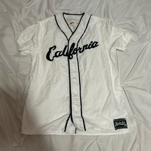 holister baseball jersey